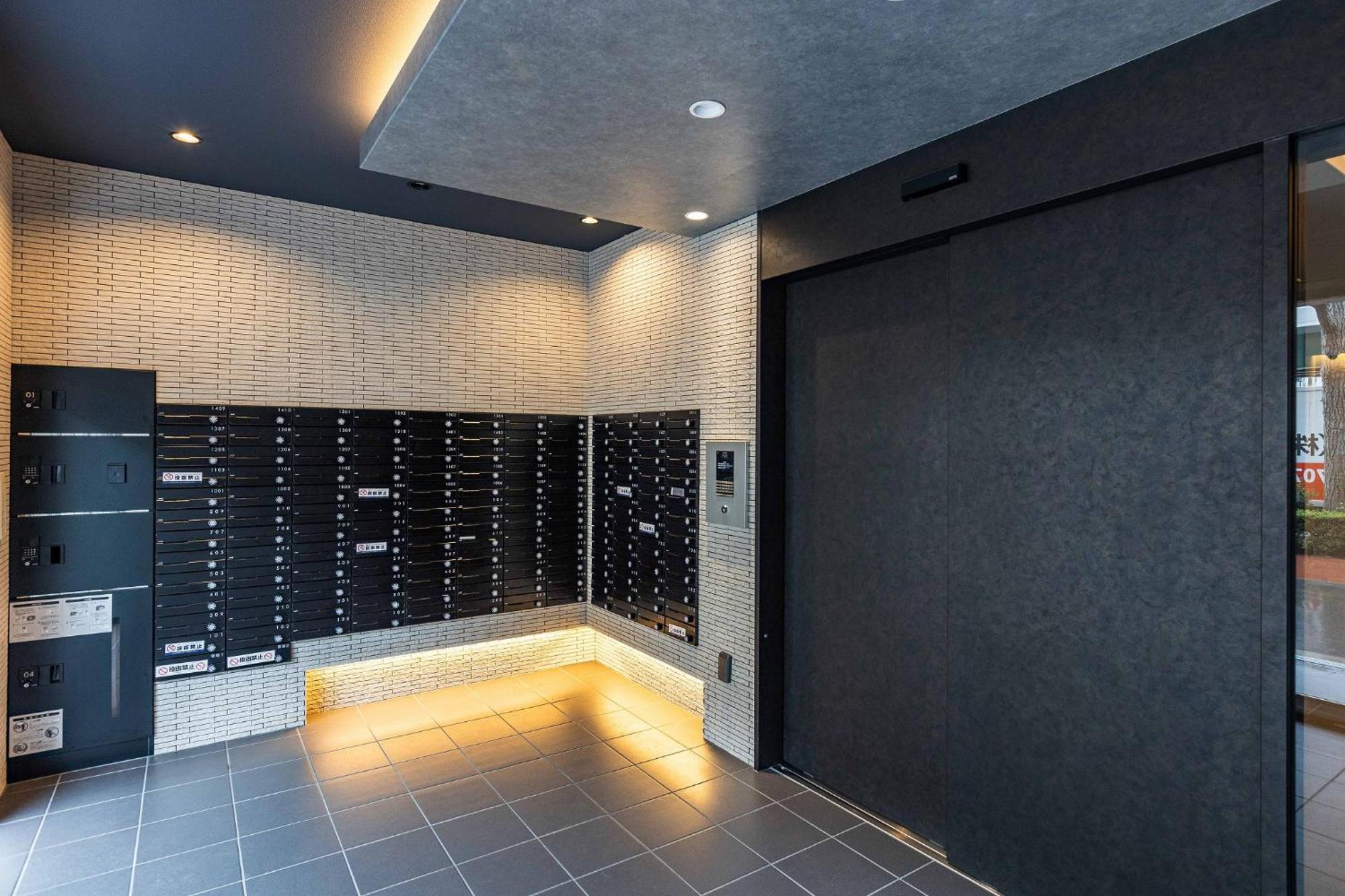 Fds Azur Apartment Osaka Bagian luar foto